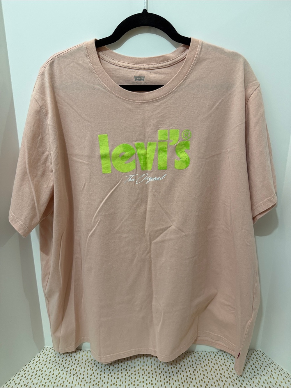Levi's Blush Pink Tee with Lime Green Logo
